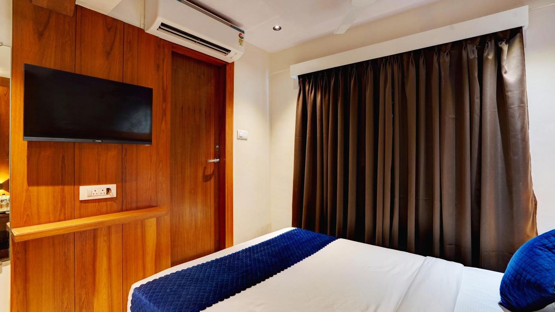 Isra Comfort 3* Mumbai