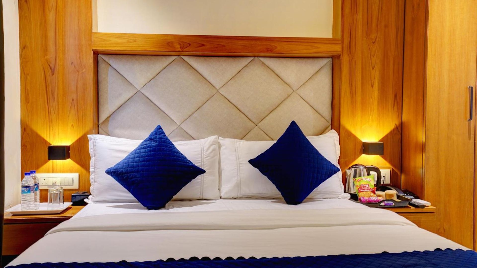 Hotel Isra Comfort Mumbai