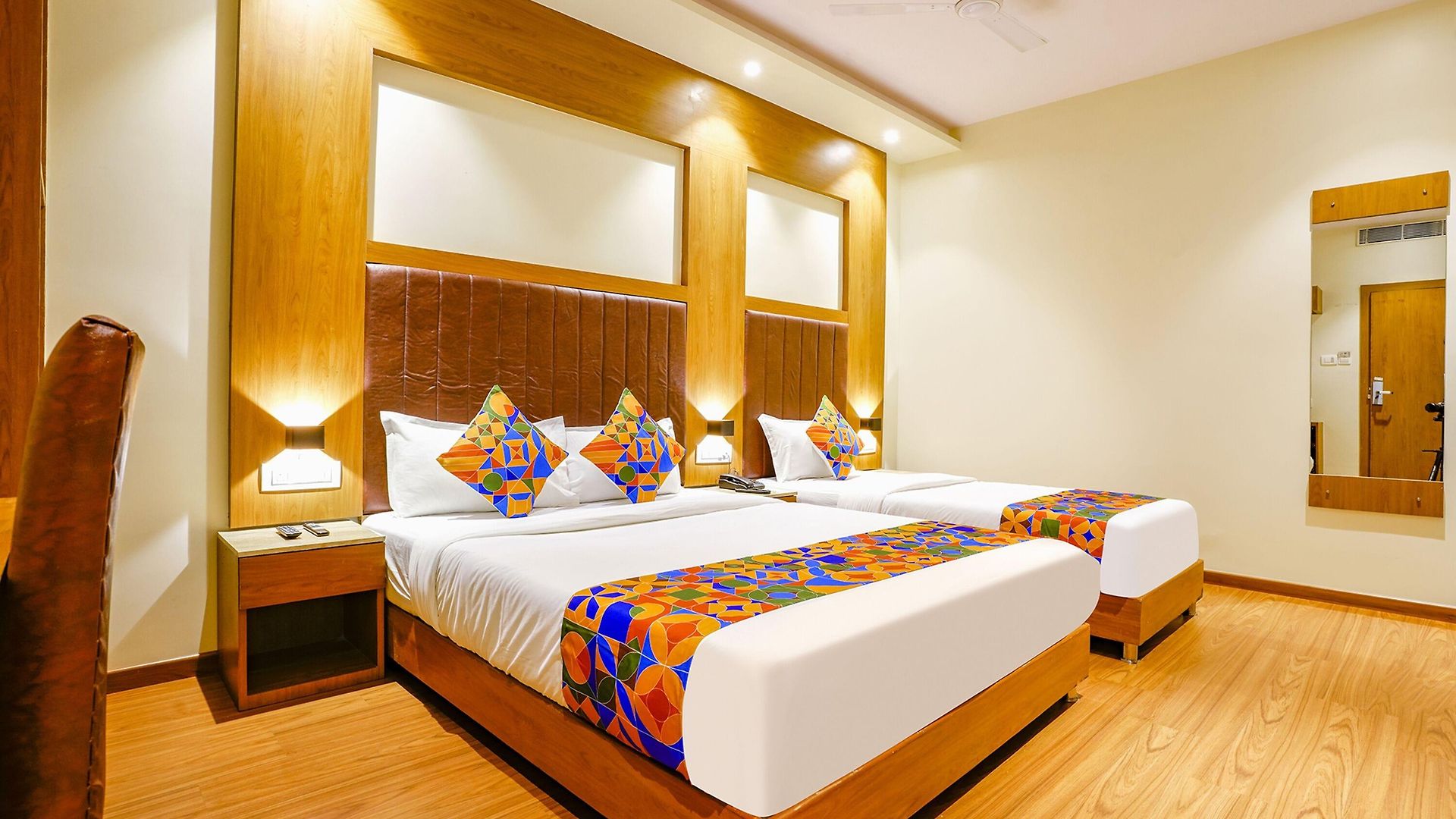 Fabhotel Azure - Nr. International Airport Hotel