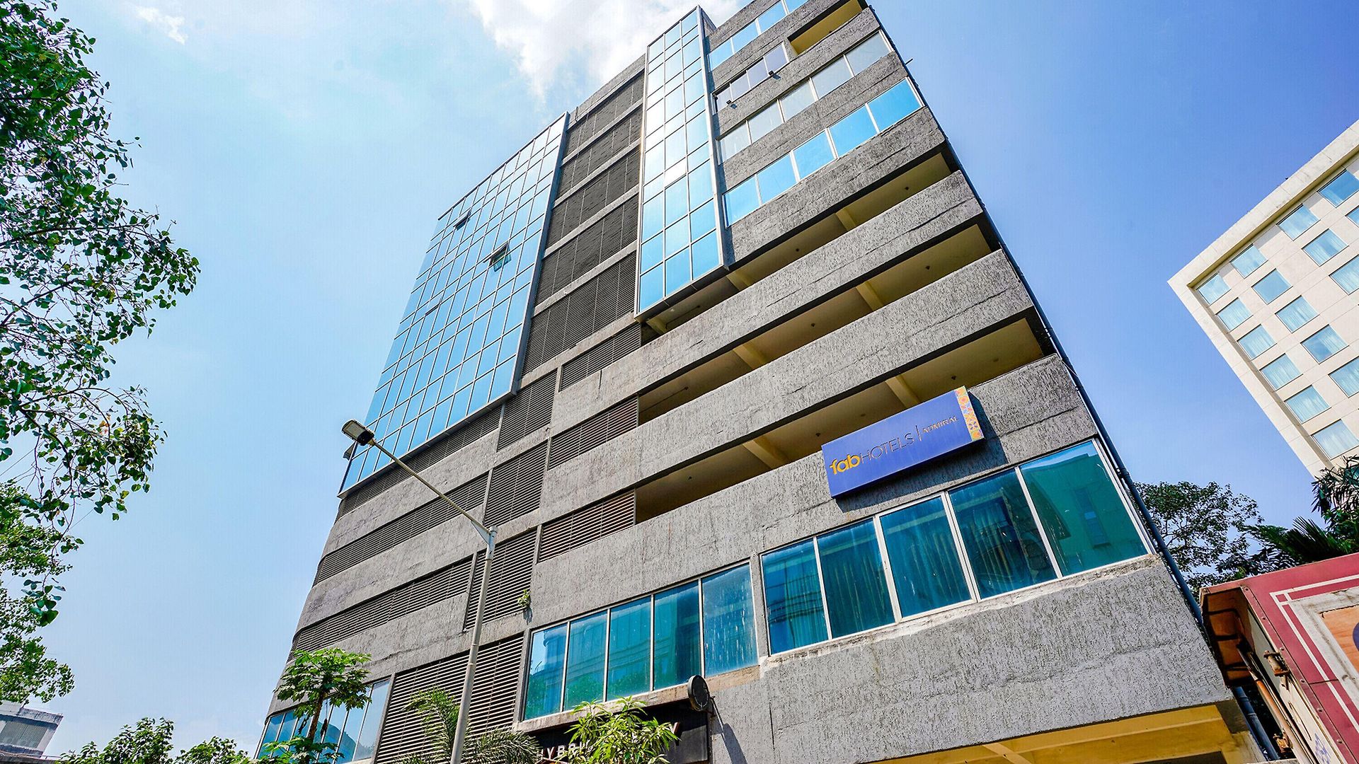 Hotel Fabhotel Azure - Nr. International Airport