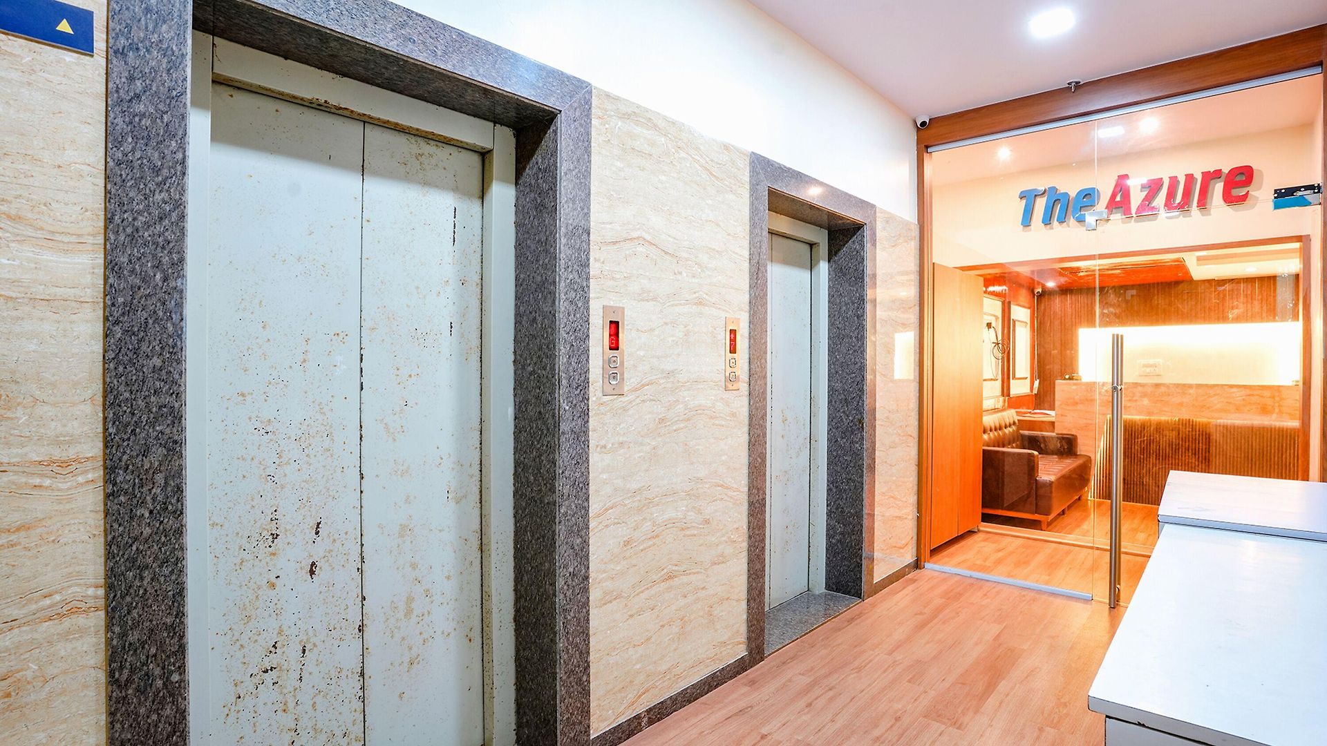 Fabhotel Azure - Nr. International Airport