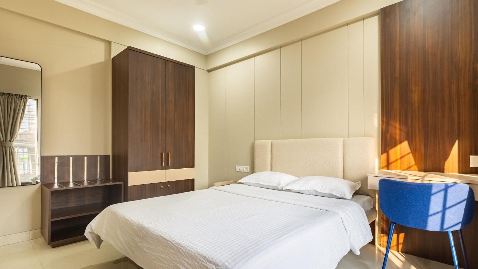Homestay Treat Homes Service In Bkc Siddhant 401 Mumbai