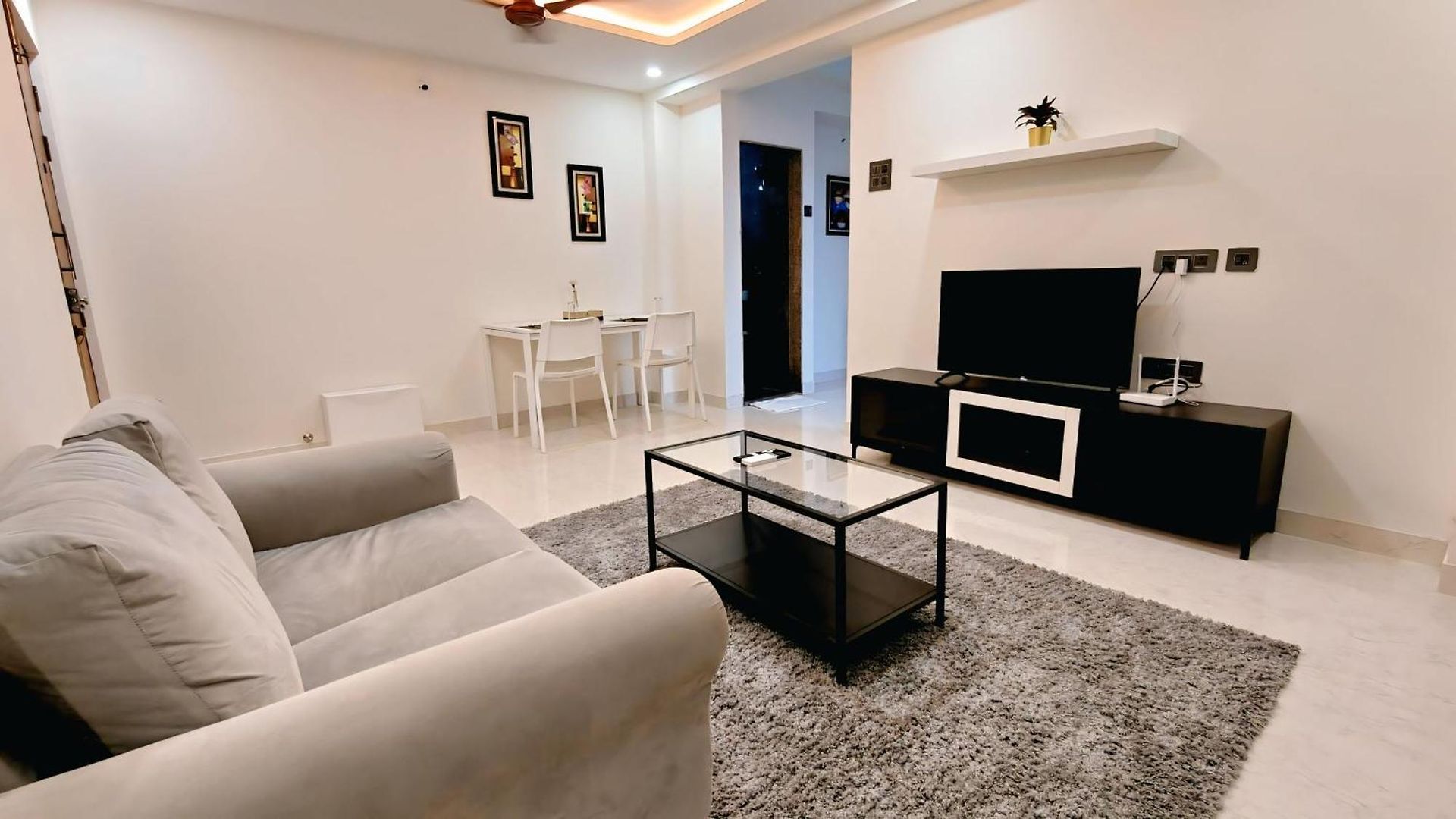 Apartment Side Serviced By Maxxvalue