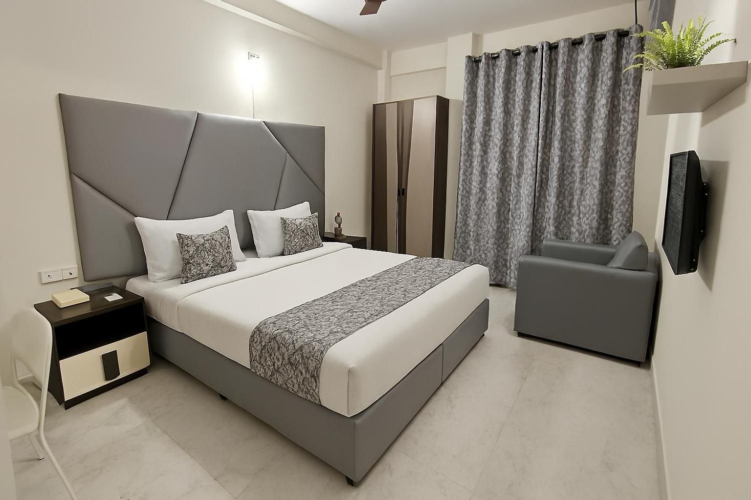 Side Serviced By Maxxvalue Mumbai