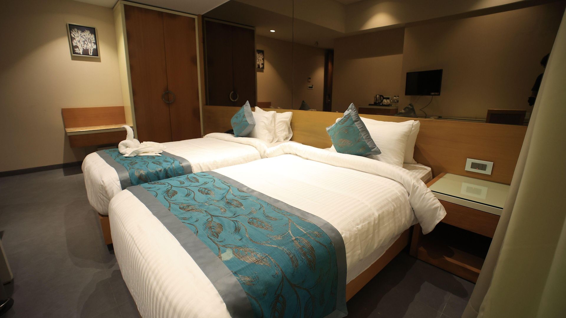 The Byke Delotel 3*