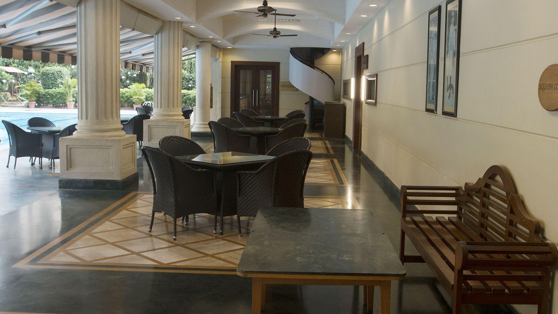 Hotel The Classique Club