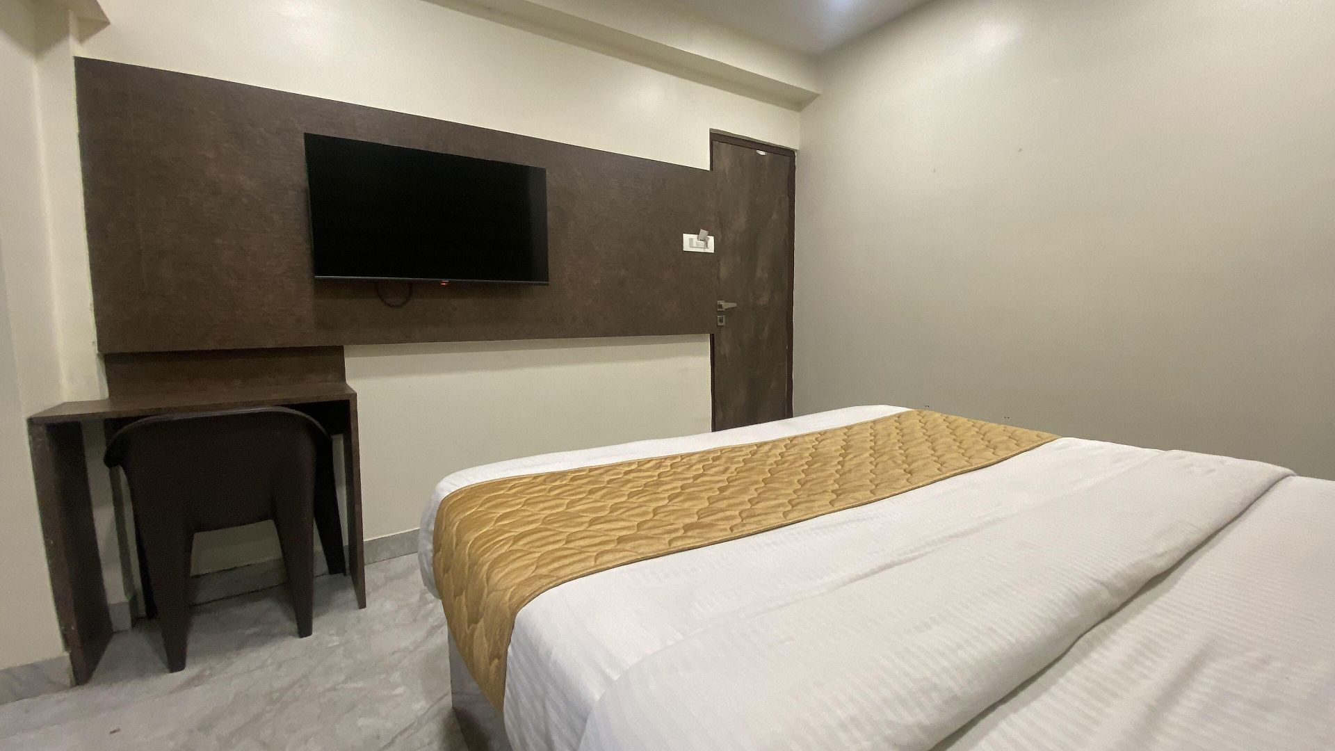 Hotel The B Town