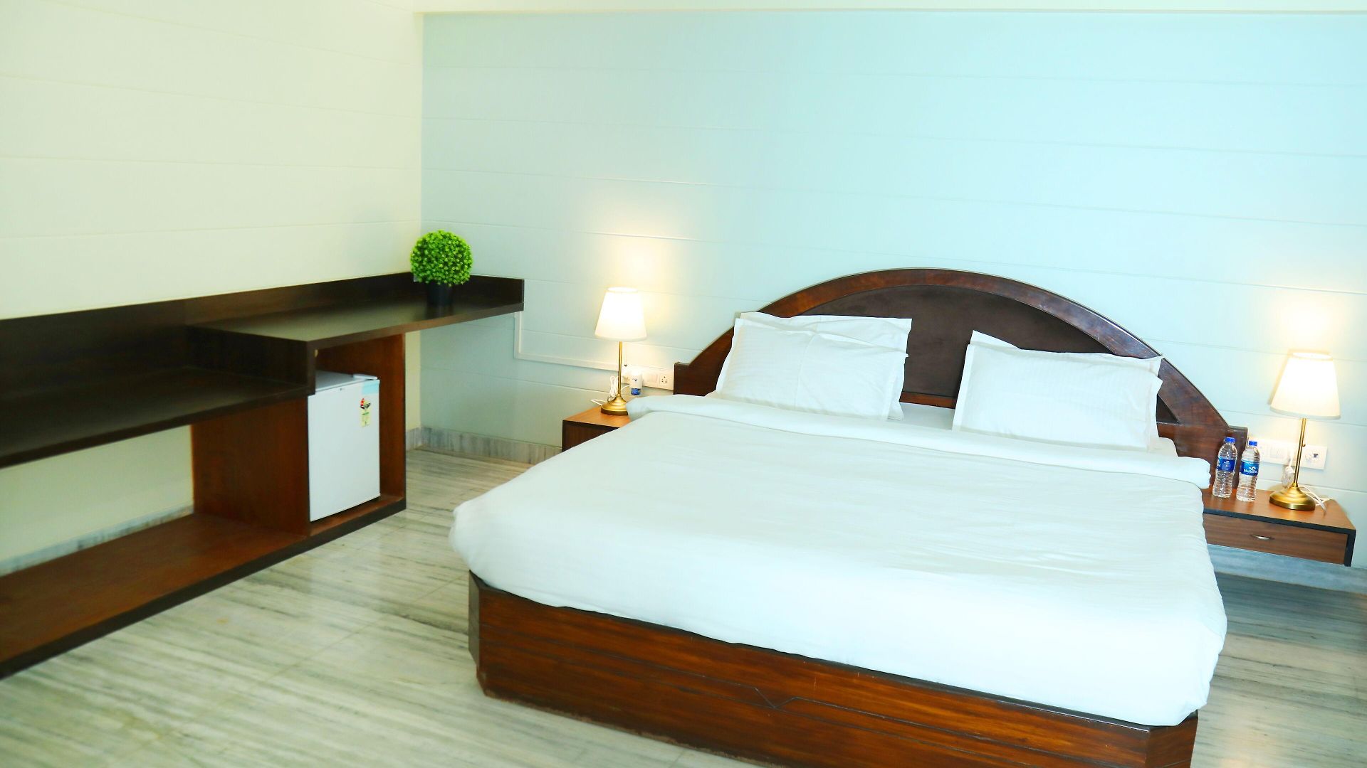 Country By Turtle & - Airport Hotel 3*