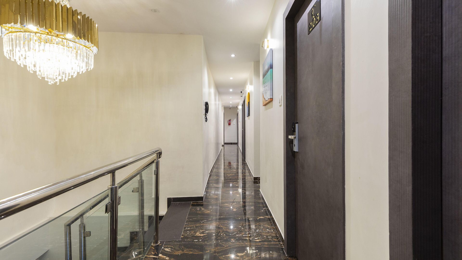 Hotel Classio Andheri - Near Dn Nagar Metro Station Mumbai