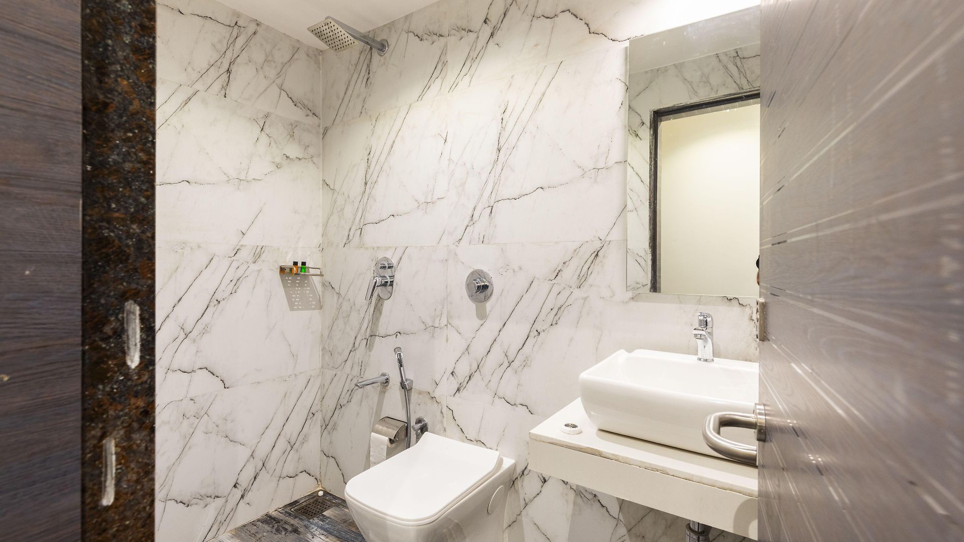 Classio Andheri - Near Dn Nagar Metro Station Mumbai