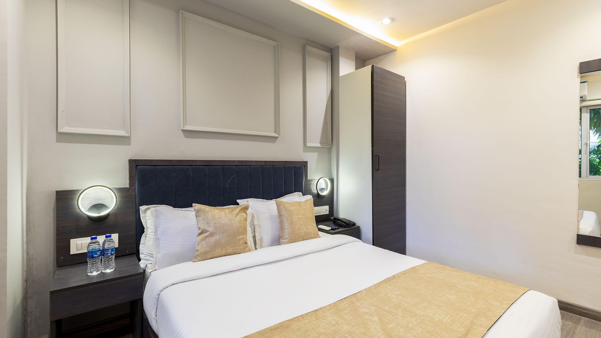 Classio Andheri - Near Dn Nagar Metro Station Hotel 3*