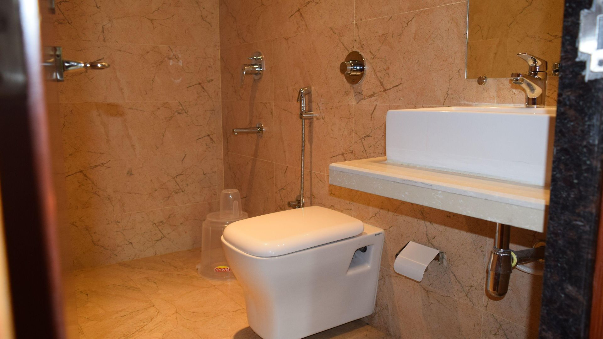 Hotel New Artus 3*