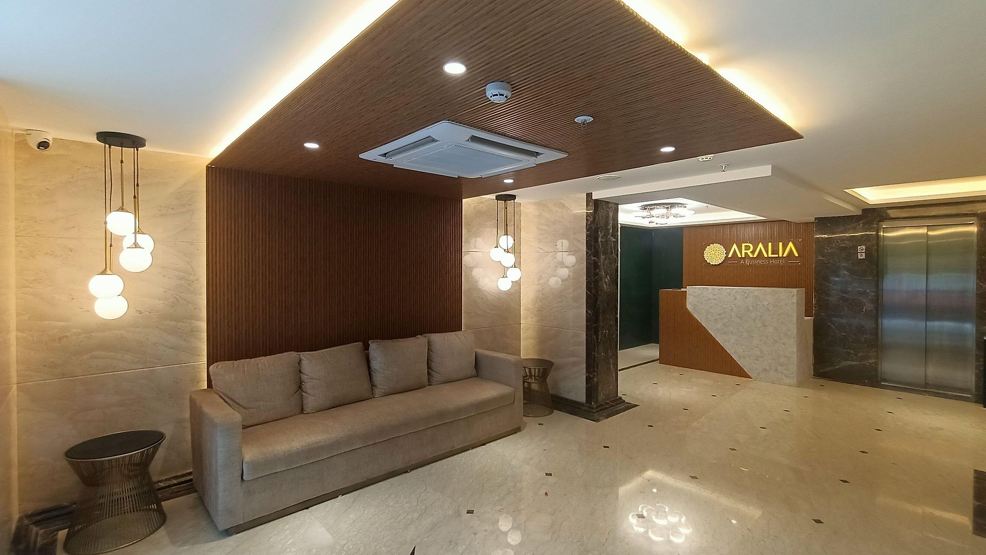 Aralia International Airport, Hotel