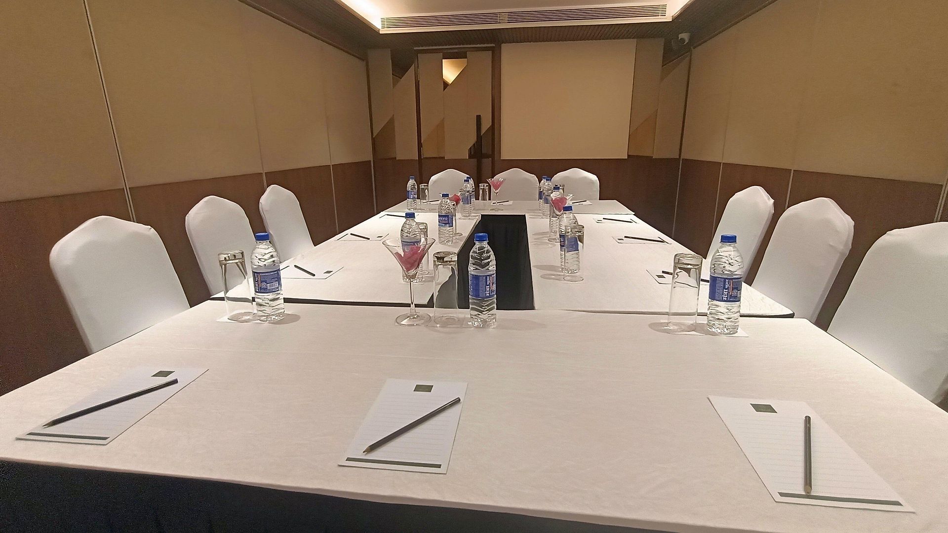 Aralia International Airport, Hotel Mumbai