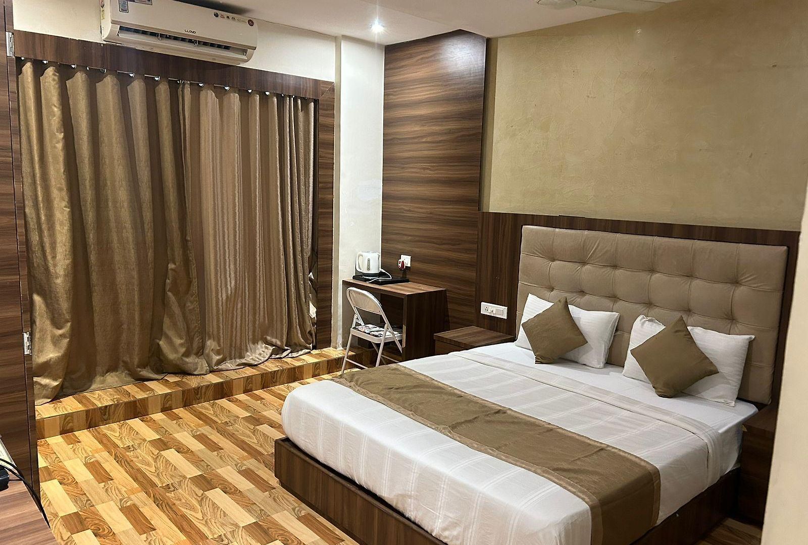 Bkc Mannat Hotel