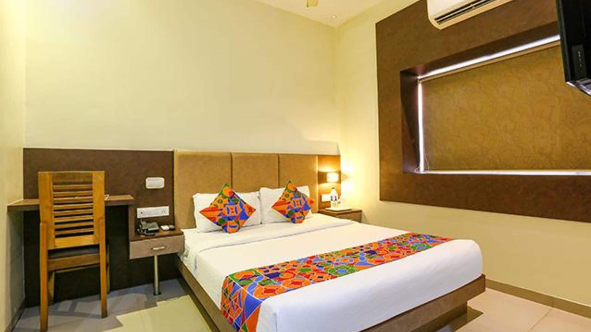 Hotel Via West - Nr International Airport Mumbai