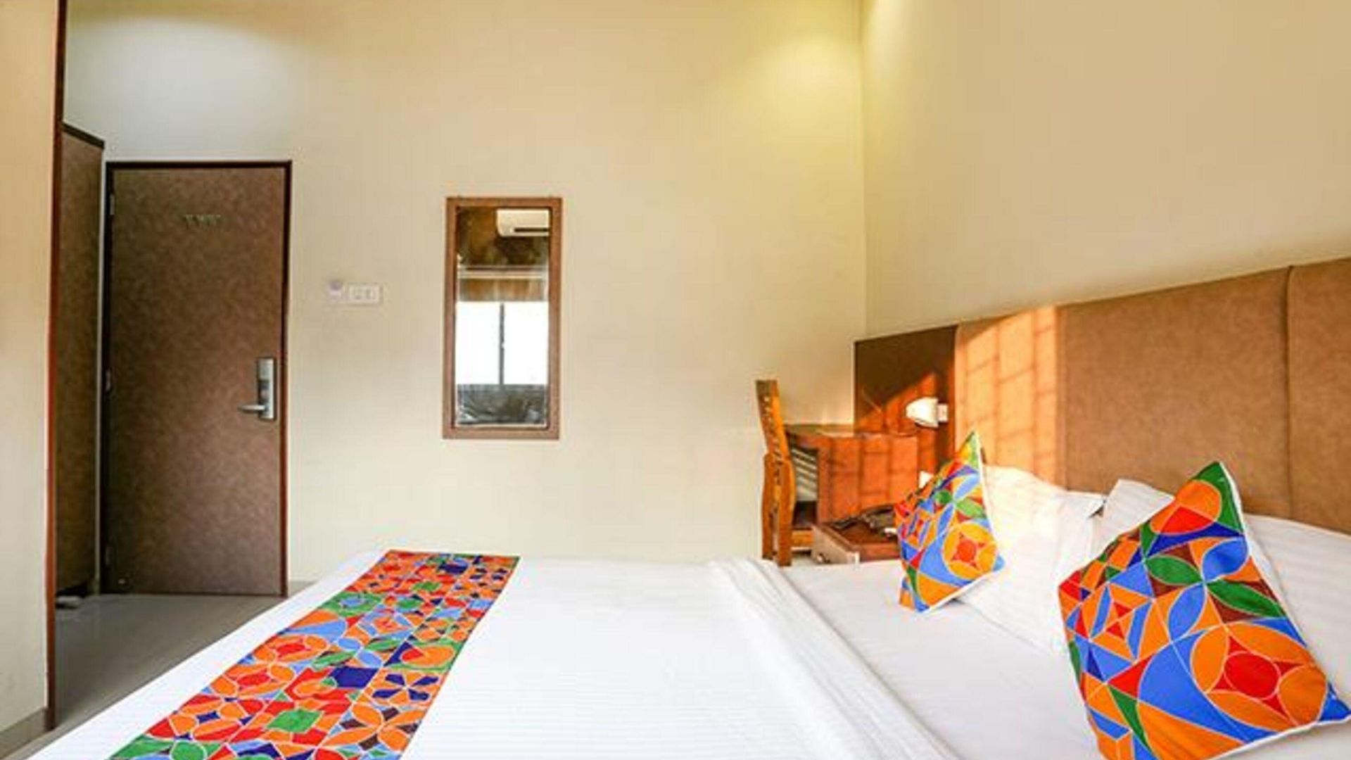 Via West - Nr International Airport Hotel