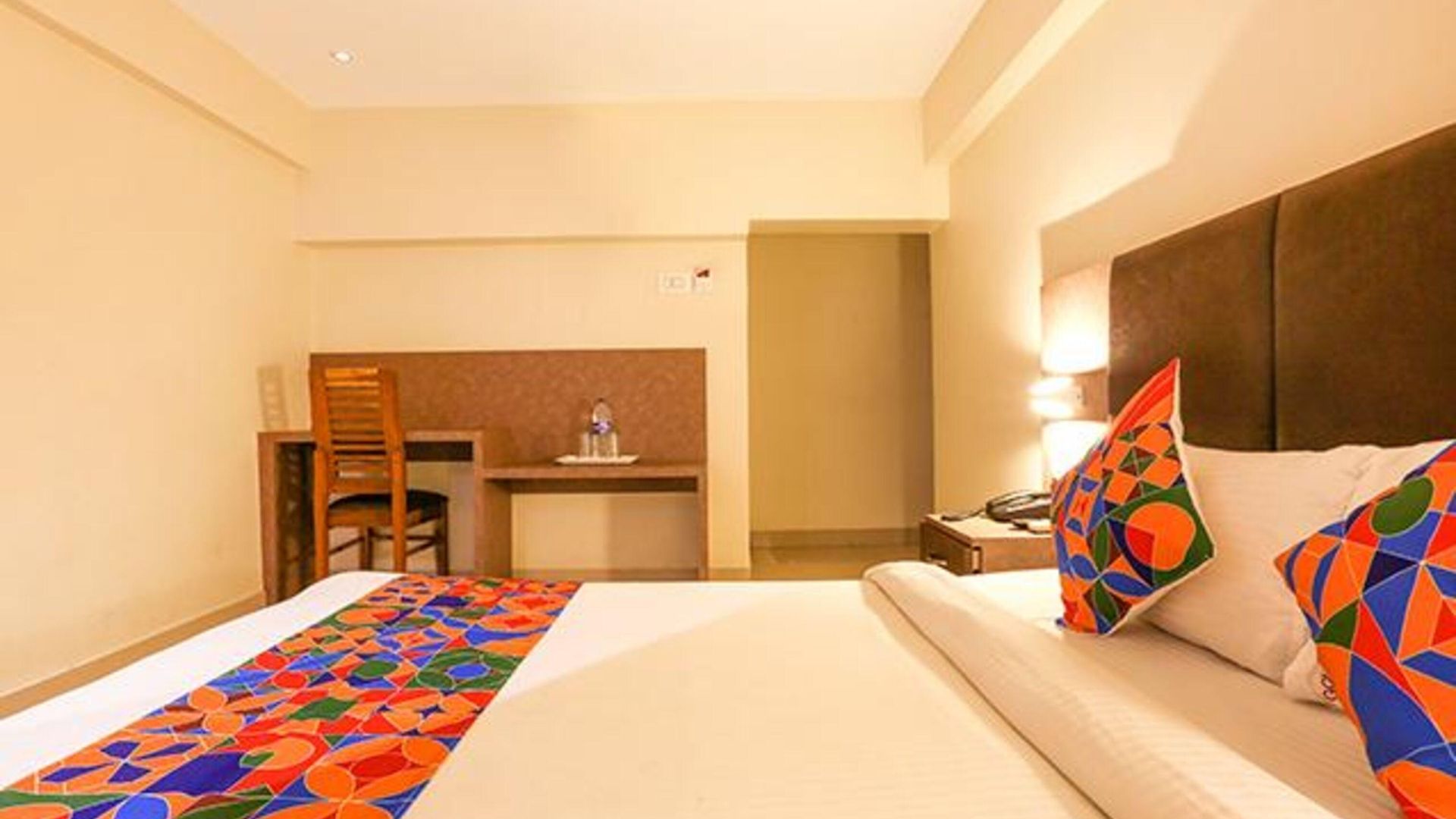 Hotel Via West - Nr International Airport Mumbai