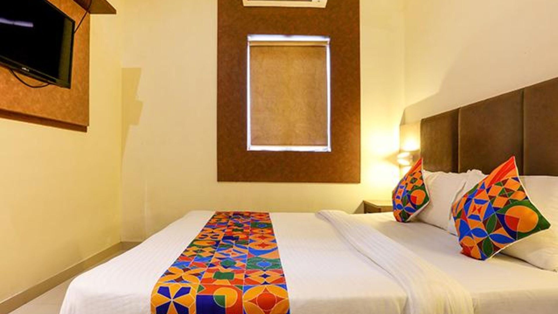 Via West - Nr International Airport 3* Mumbai