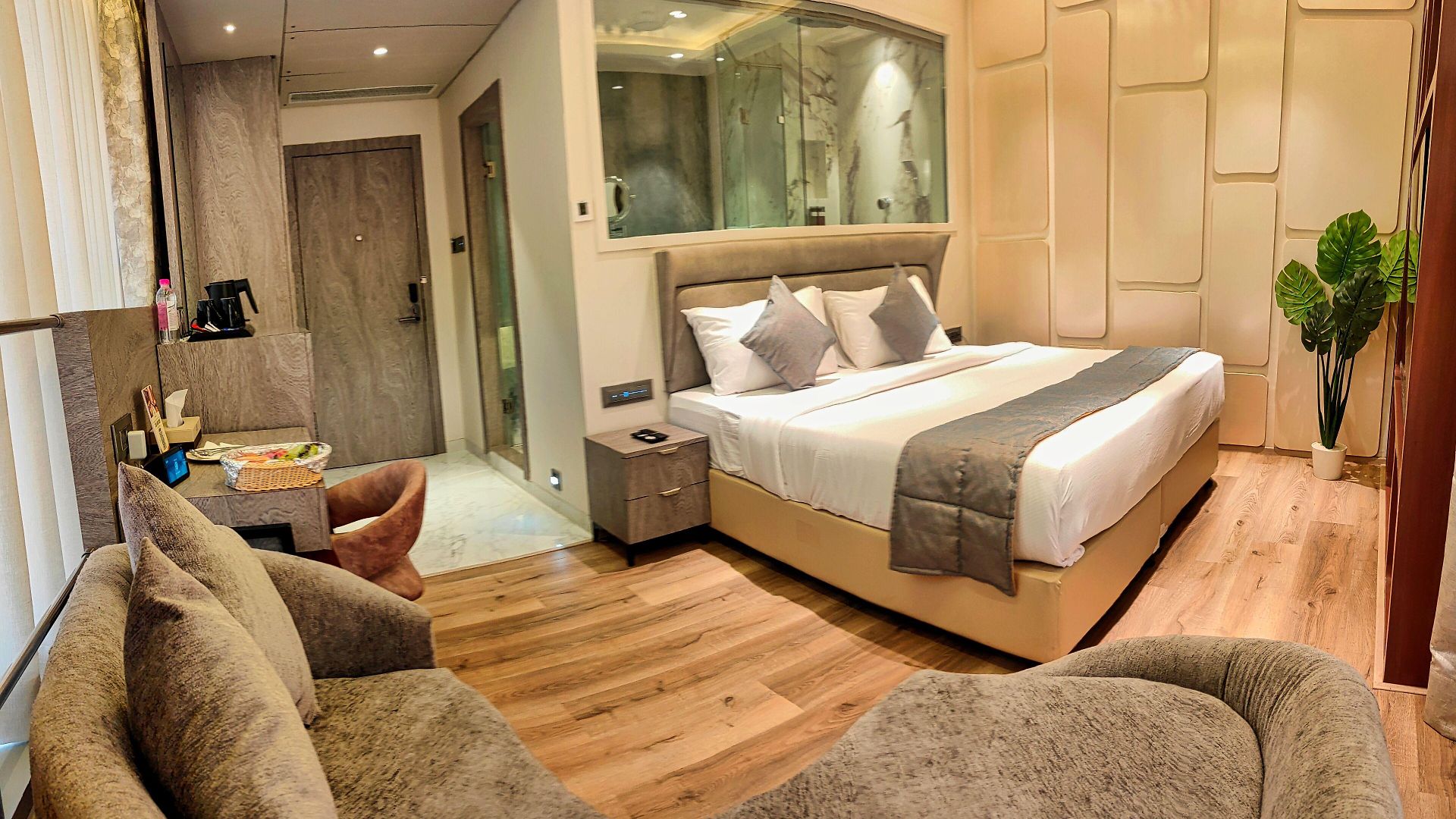 Maxxvalue Midc - Andheri 3*