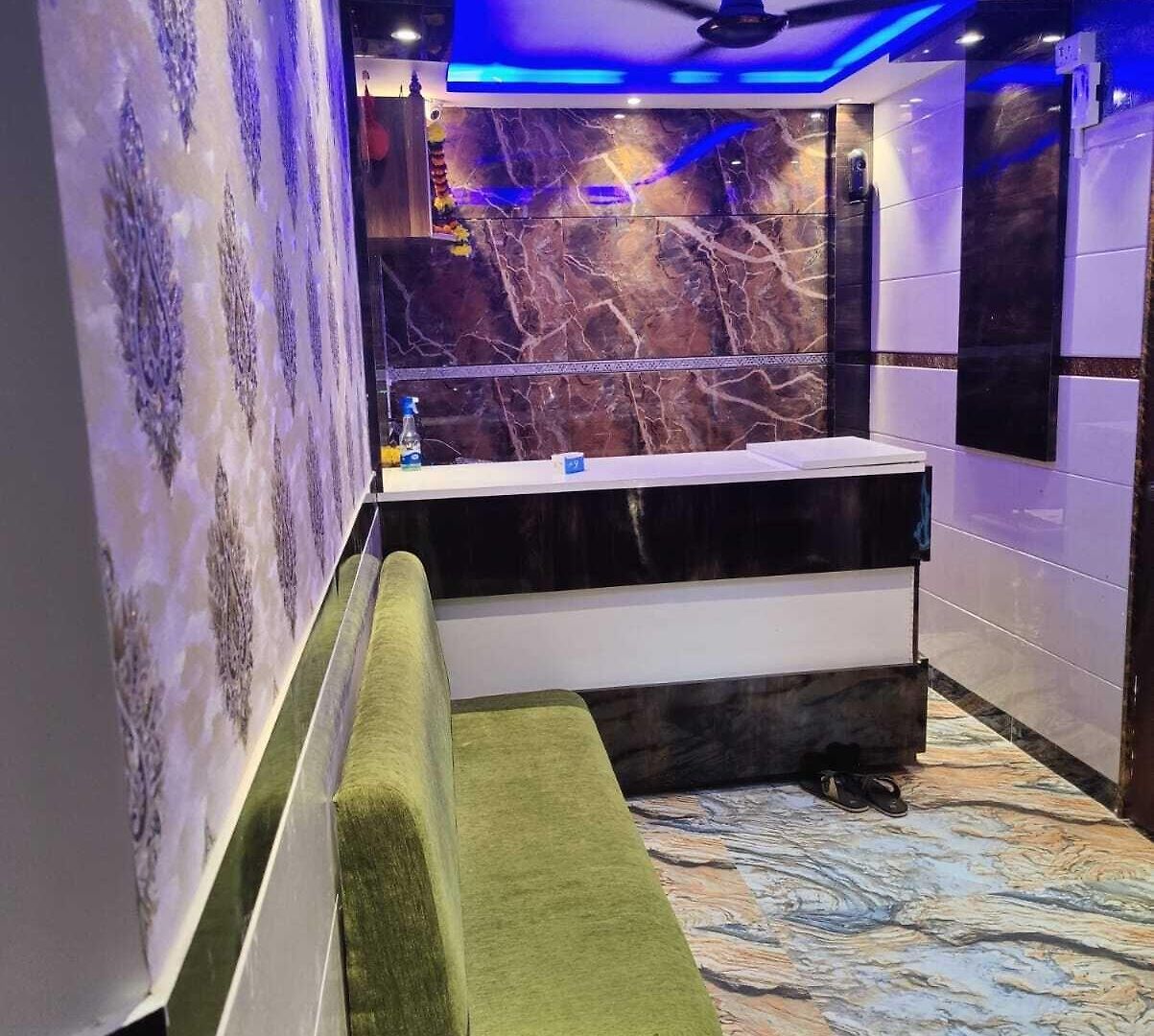 Tip Residency Hotel
