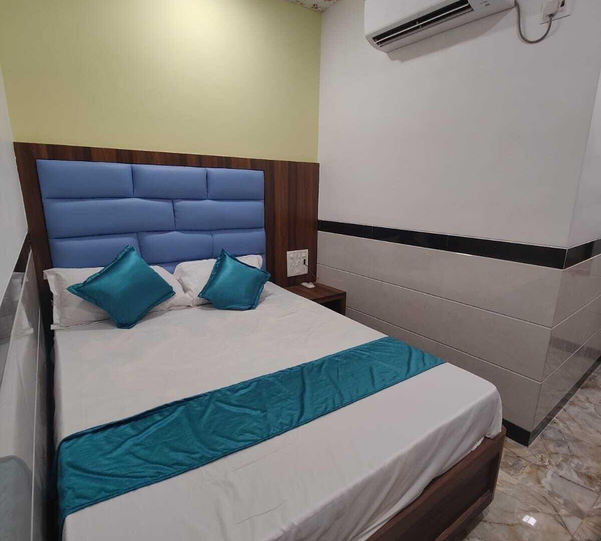 Tip Residency Hotel
