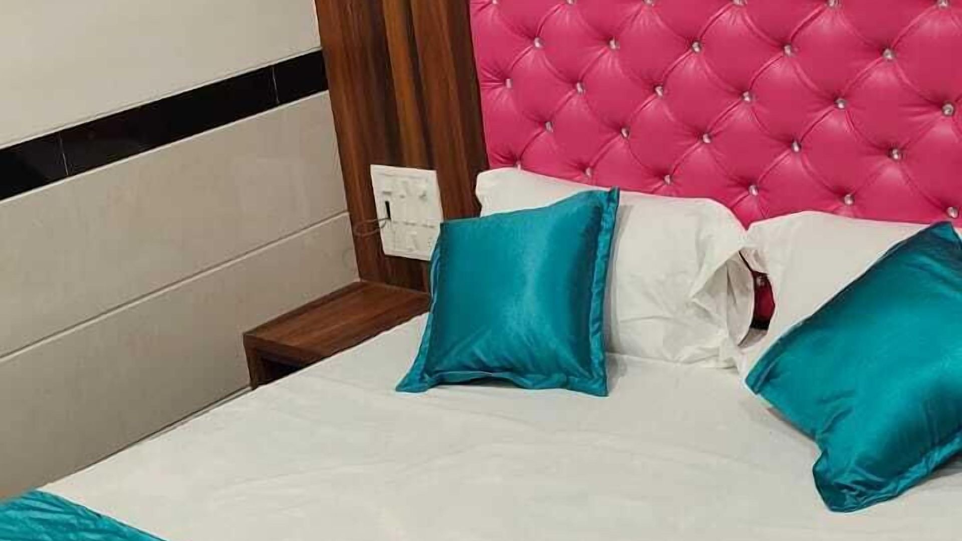 Tip Residency Hotel