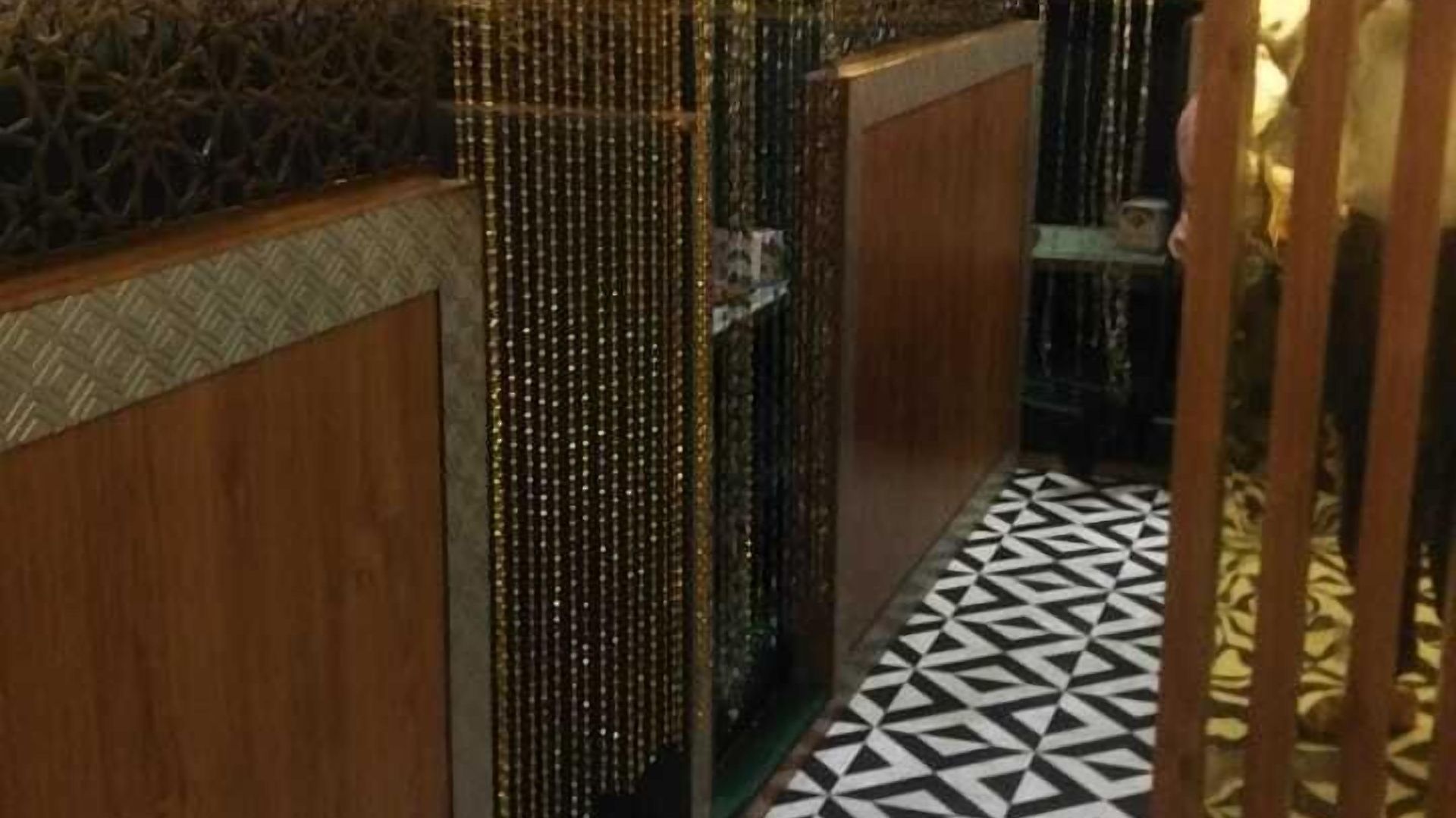 Affari Mumbai