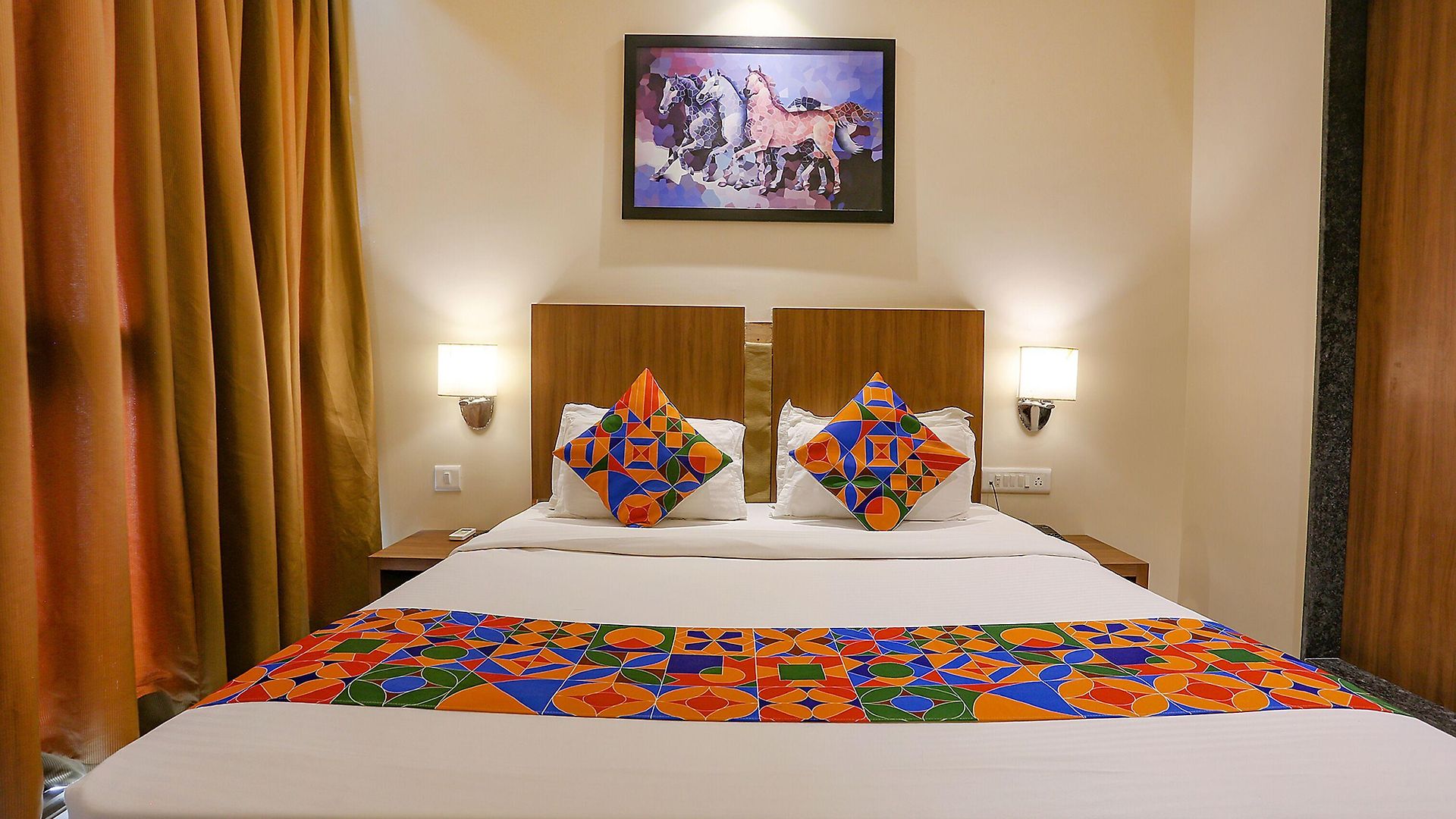Hotel Fabhotel Royal International - Nr International Airport Mumbai