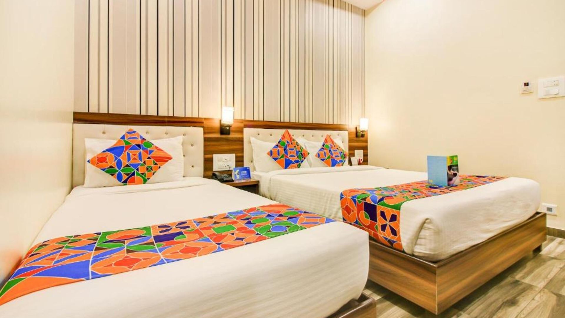 Axis International 3*