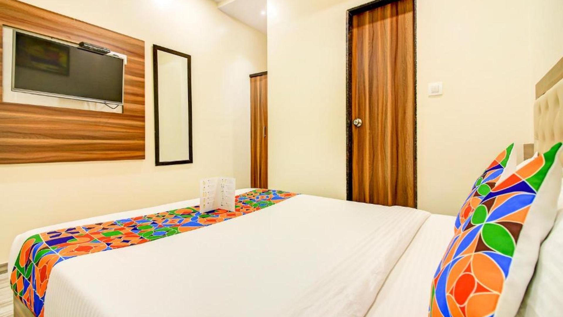Hotel Axis International