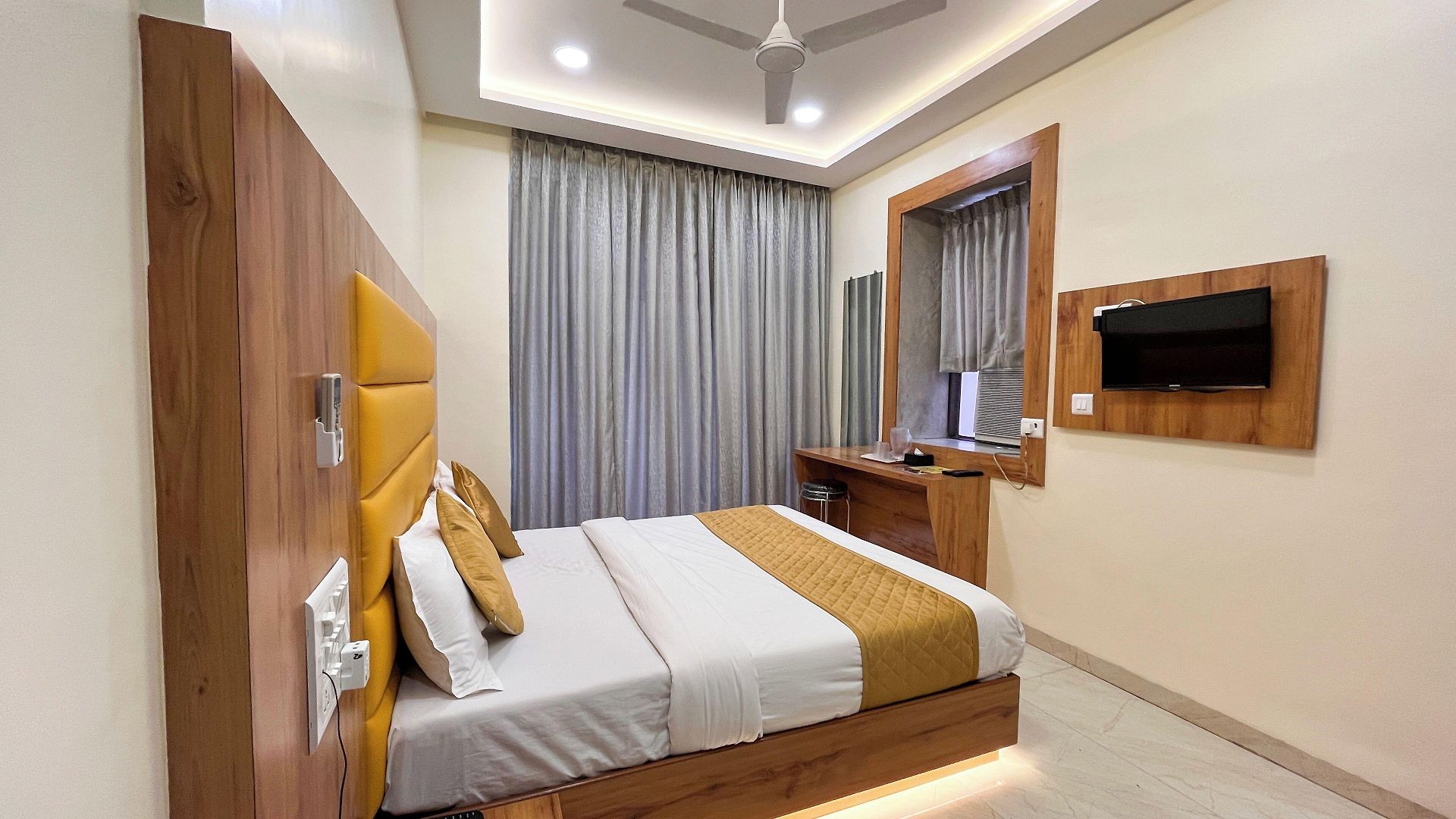 Hotel National Mumbai