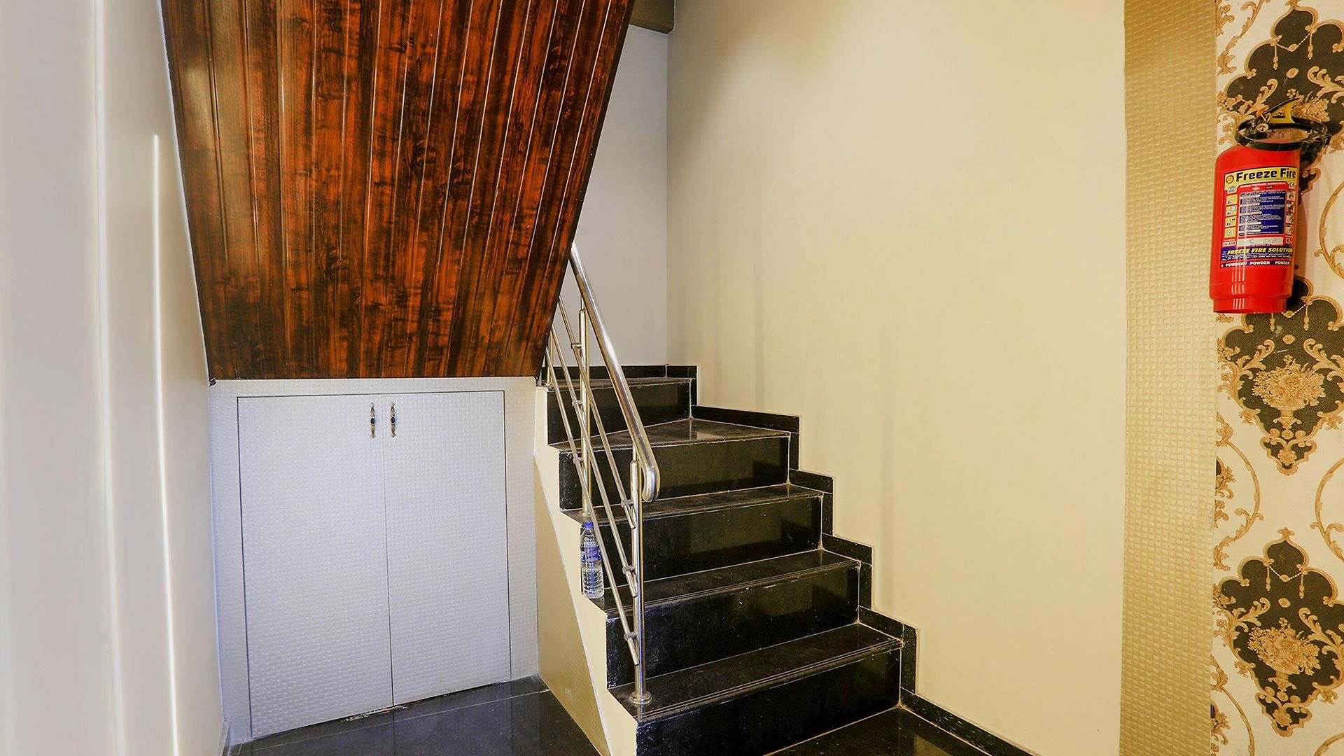 Hotel Fabhotel Prime Land - Nr Bkc Mumbai