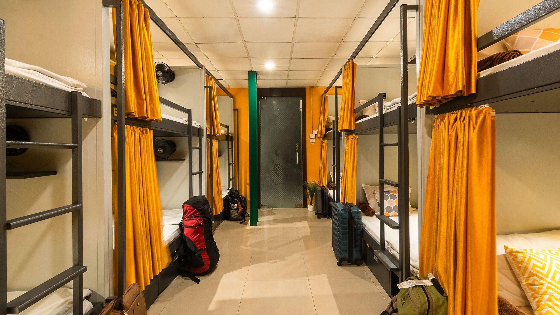 Forrest Hostel Mumbai