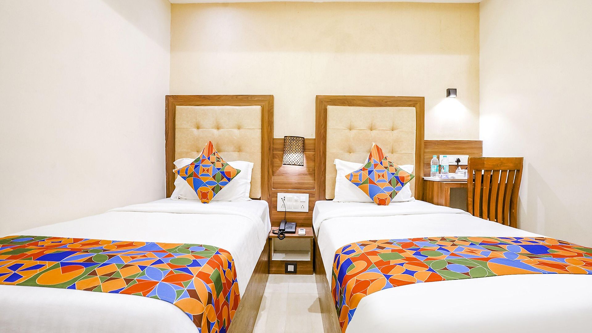 Hotel Fabhotel Amber Palace - Nr & Csmt Station