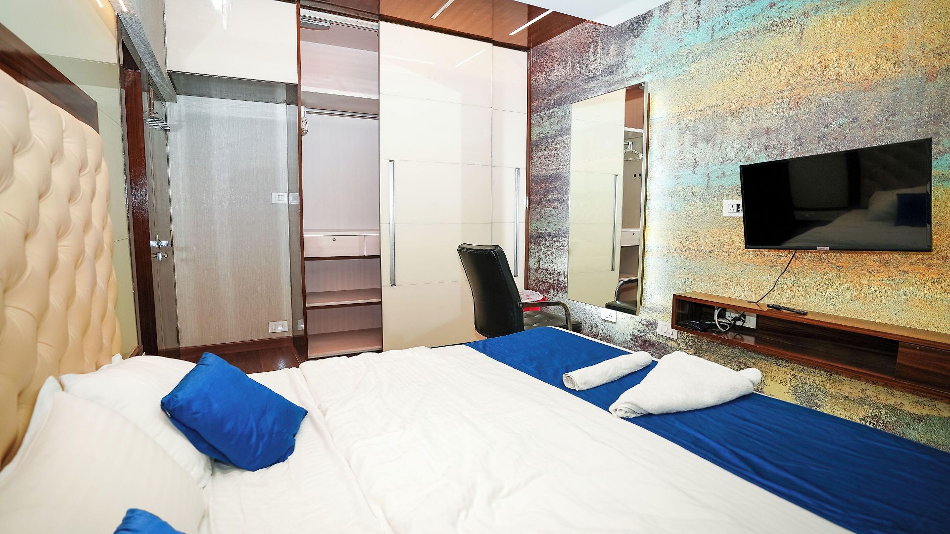 Zenith Homes - Powai 3*