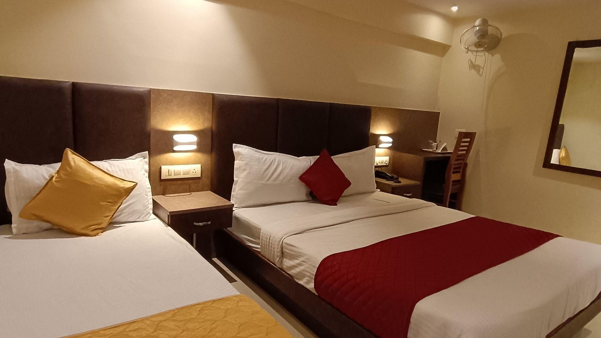 West 3* Mumbai