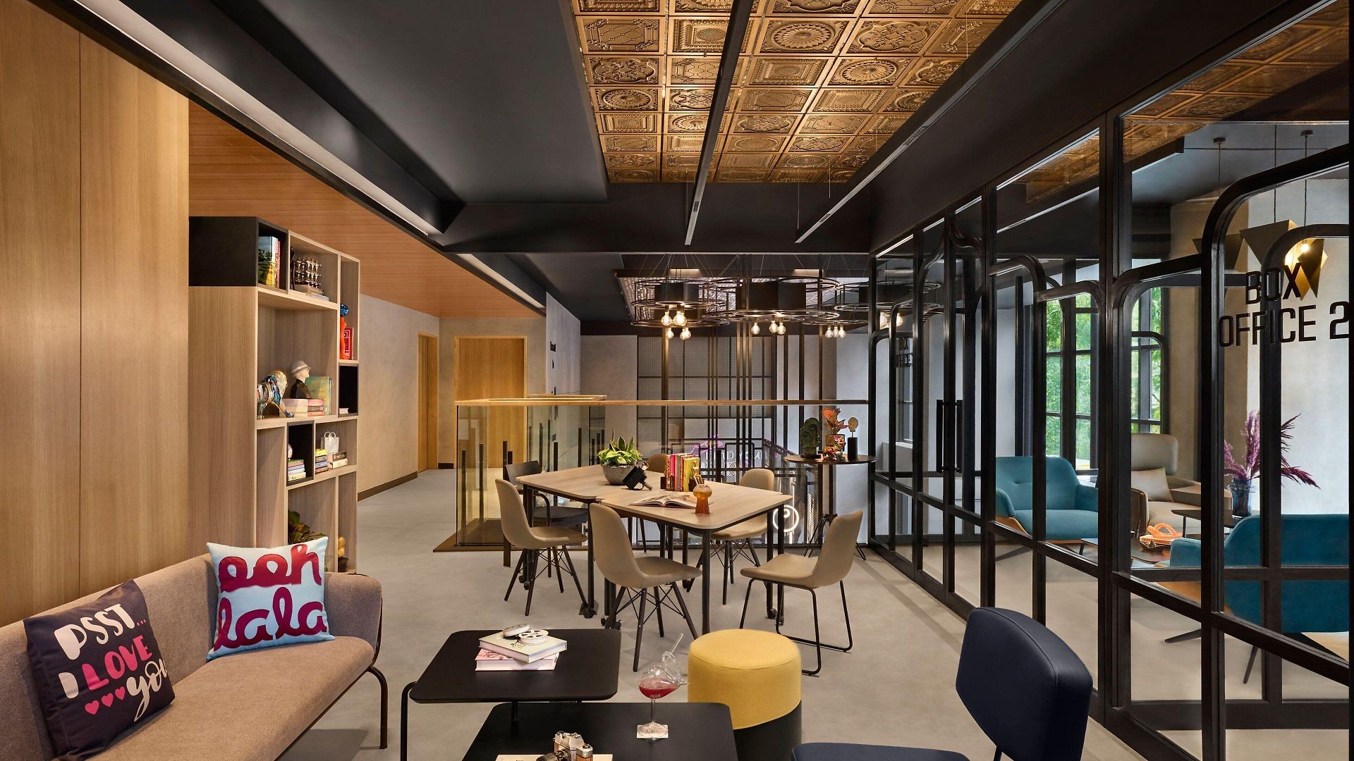 Moxy Andheri West 5*