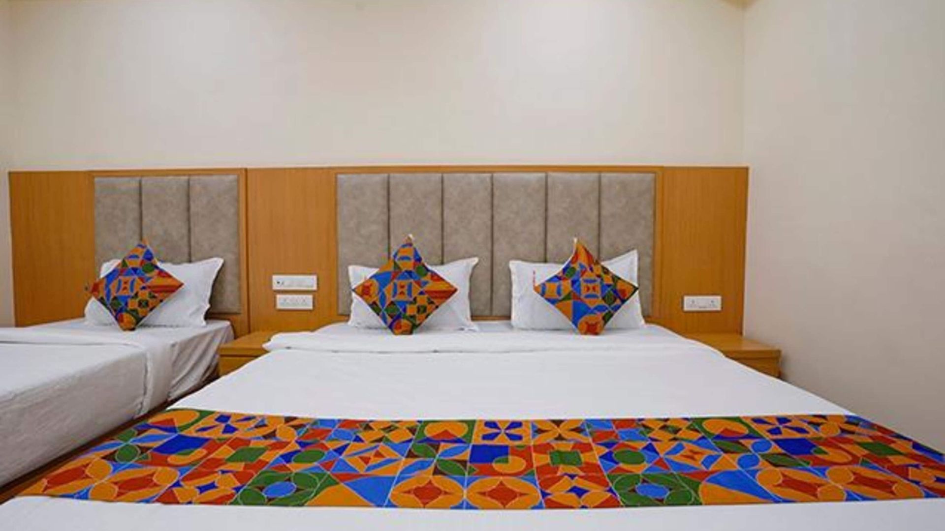 Hotel Fabhotel 7 Square - Nr Bkc Mumbai