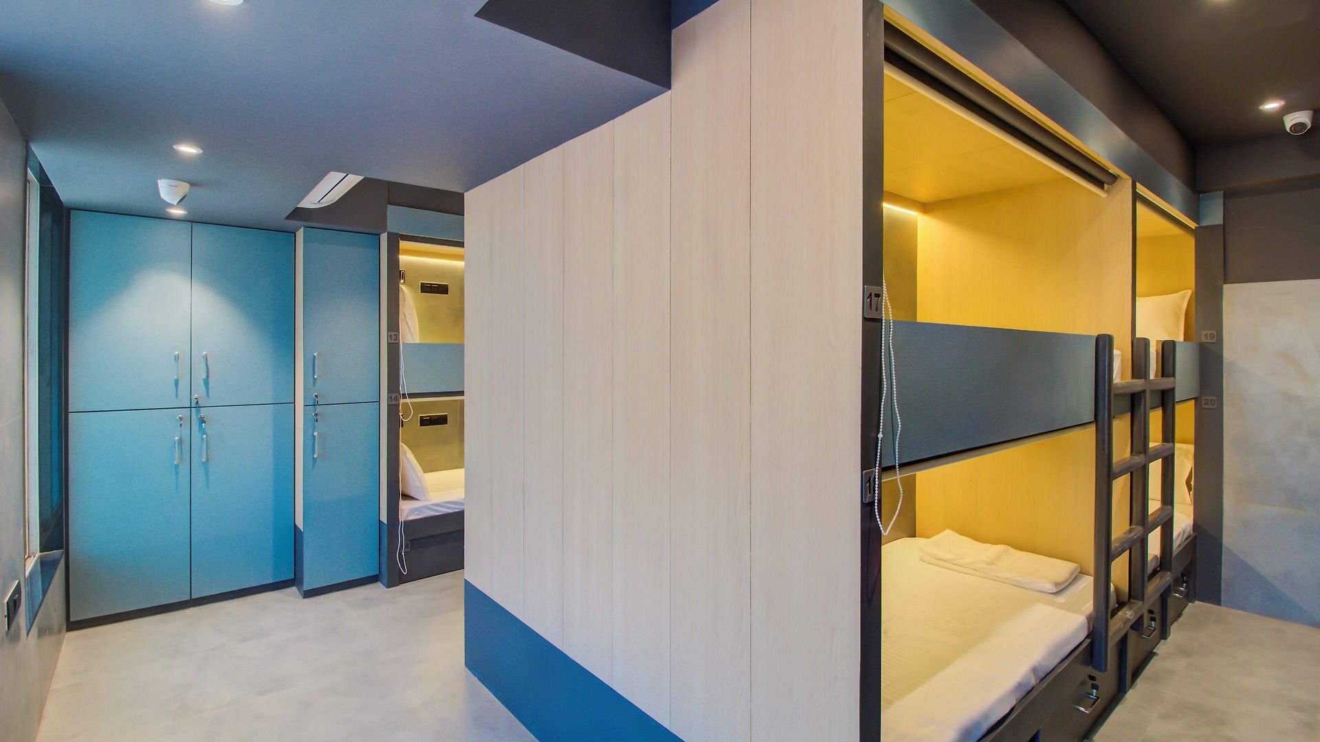Hostel Dorms *