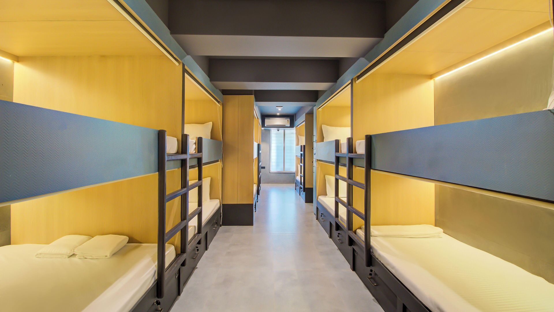 Hostel Dorms *