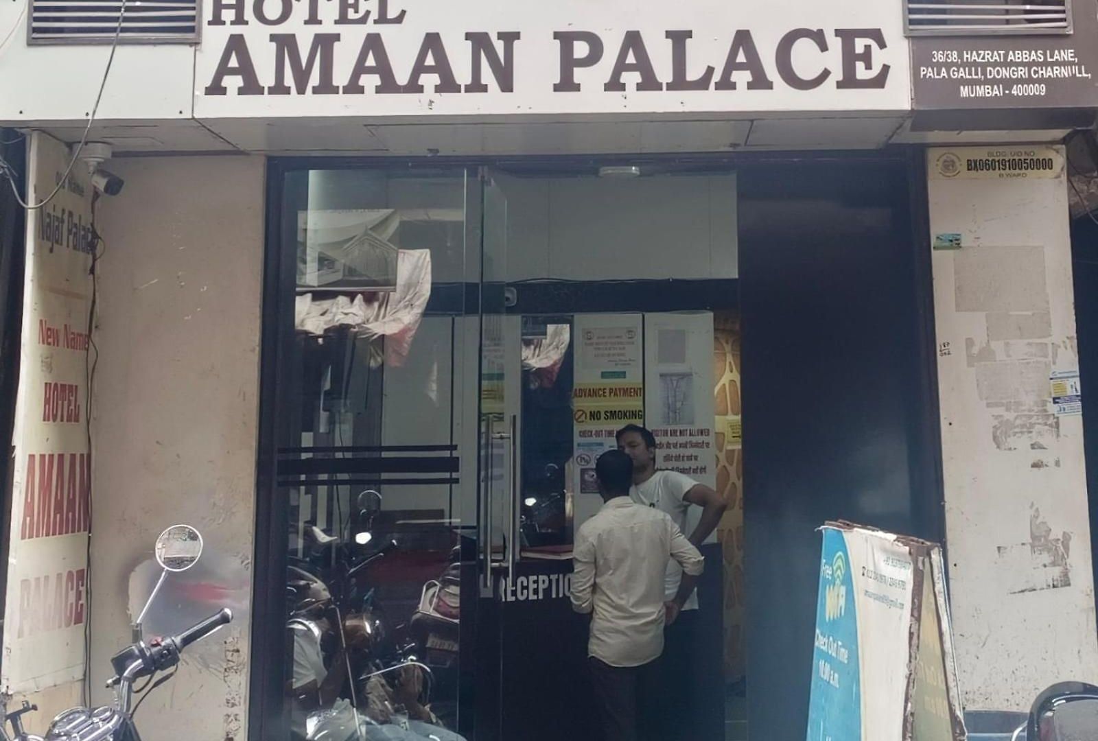 Aman Palace *