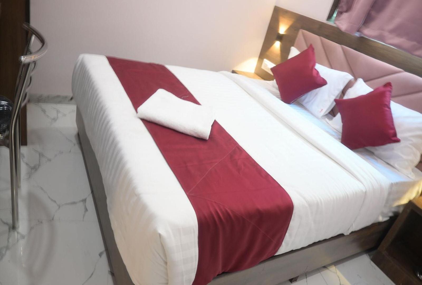 Classy Comfort Near Exhibition Centre Nesco 2* Mumbai