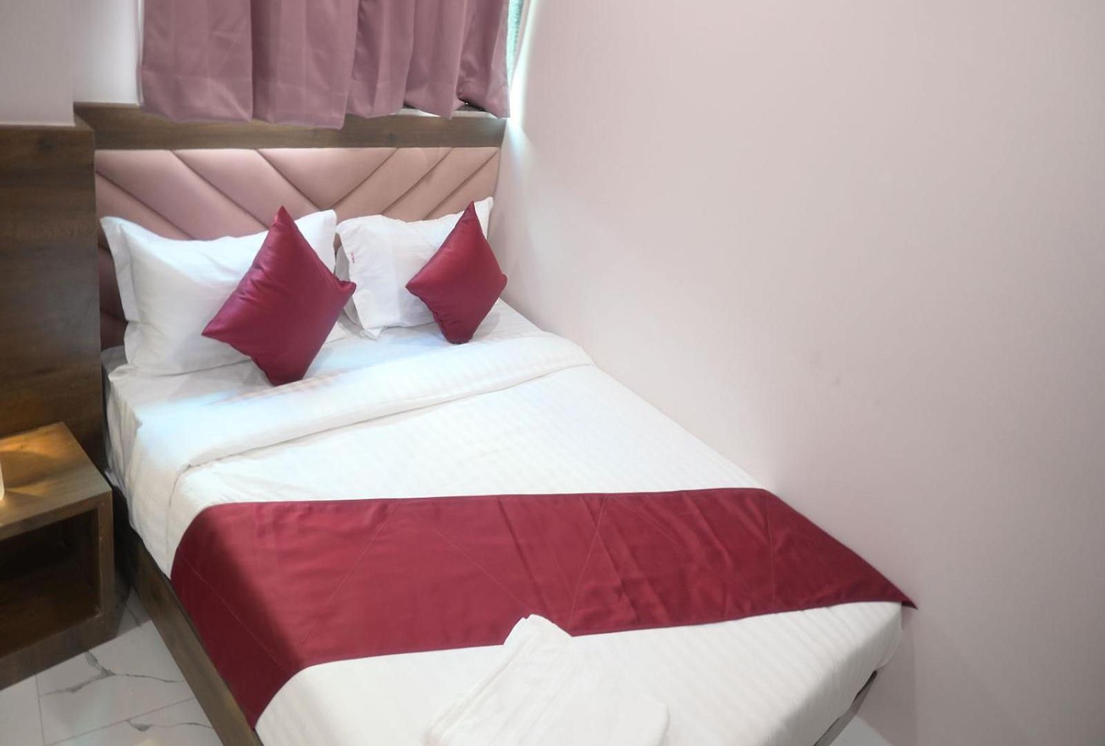 Classy Comfort Near Exhibition Centre Nesco 2*