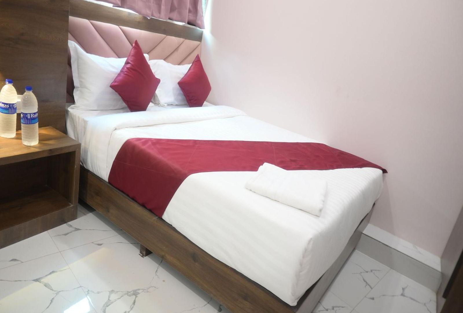 Classy Comfort Near Exhibition Centre Nesco 2* Mumbai