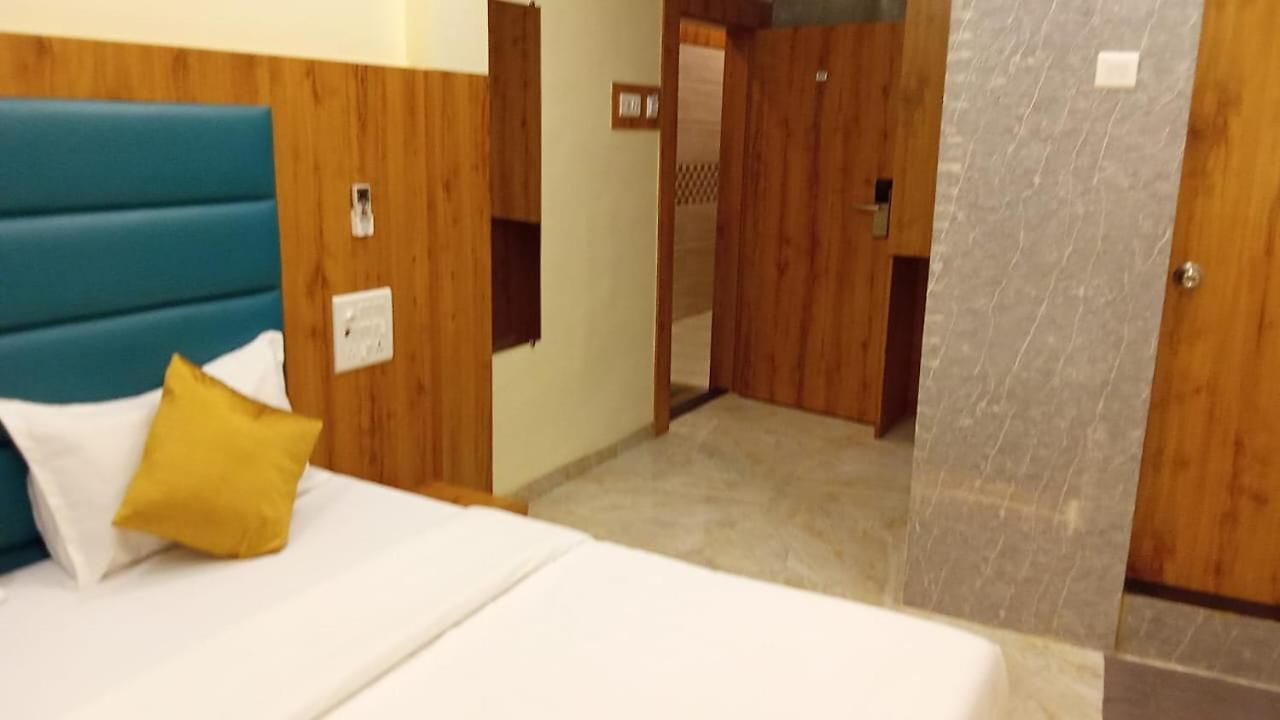 Hotel New National 3*