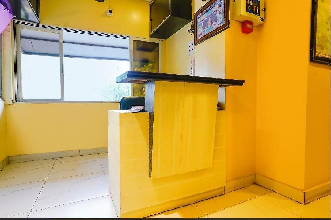 Colaba Janta Hotel