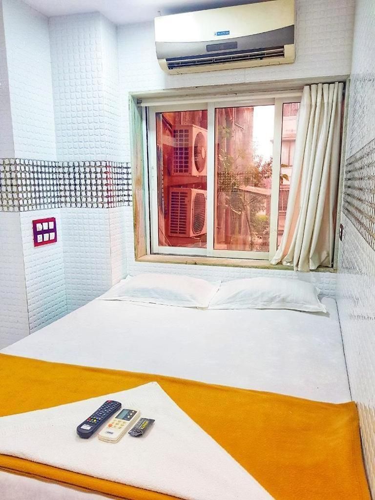 Colaba Janta Hotel 4*