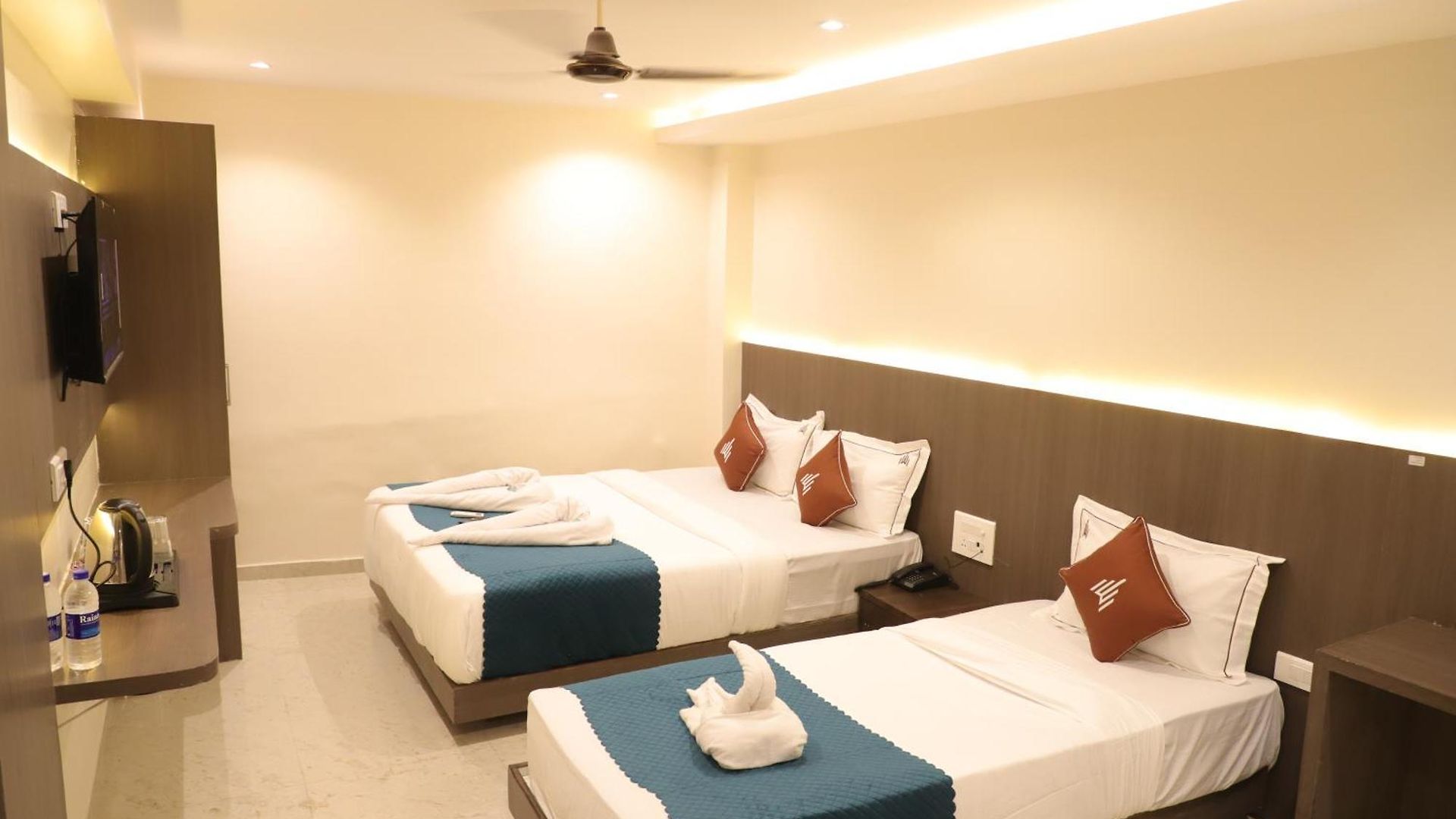 Casa Glitz Hotels-nesco Exhibition Centre Hotel Mumbai