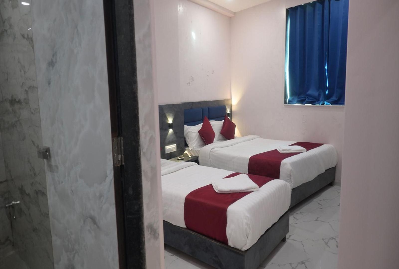 Classy Comfort Near Exhibition Centre Nesco Hotel